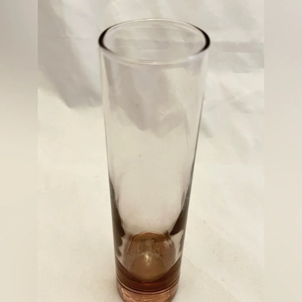 Blown Glass Amethyst Bud Vase, Lavender Glass, Unmarked, Vintage EUC